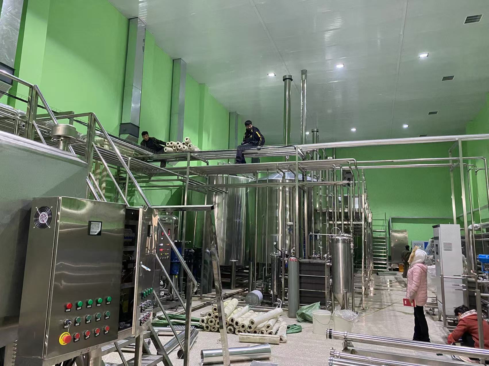 行唐精酿啤酒设备厂—精酿啤酒设备制造：传承工艺与创新科技的交融